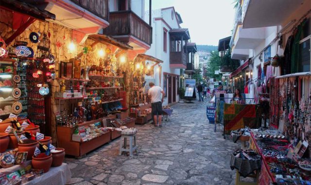 Kalkan Çarşı